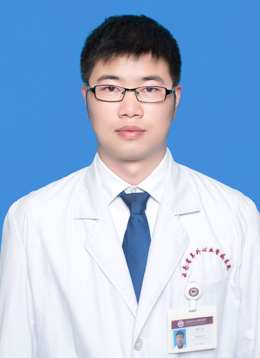 董庆斐