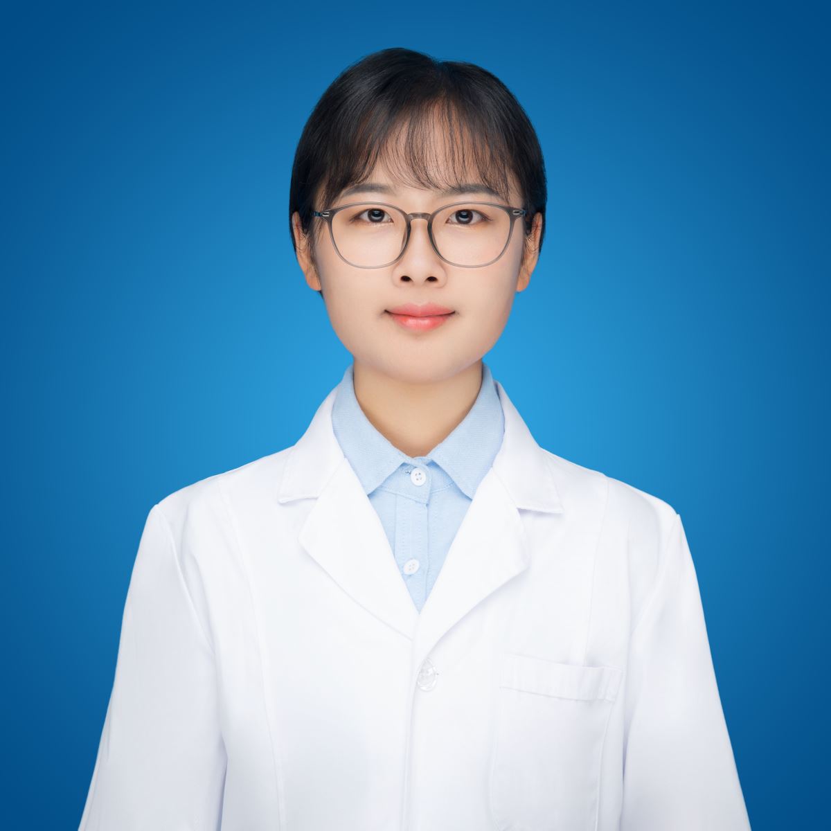 李启艳