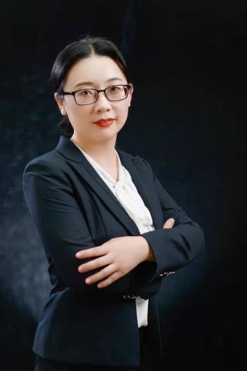 万秋华