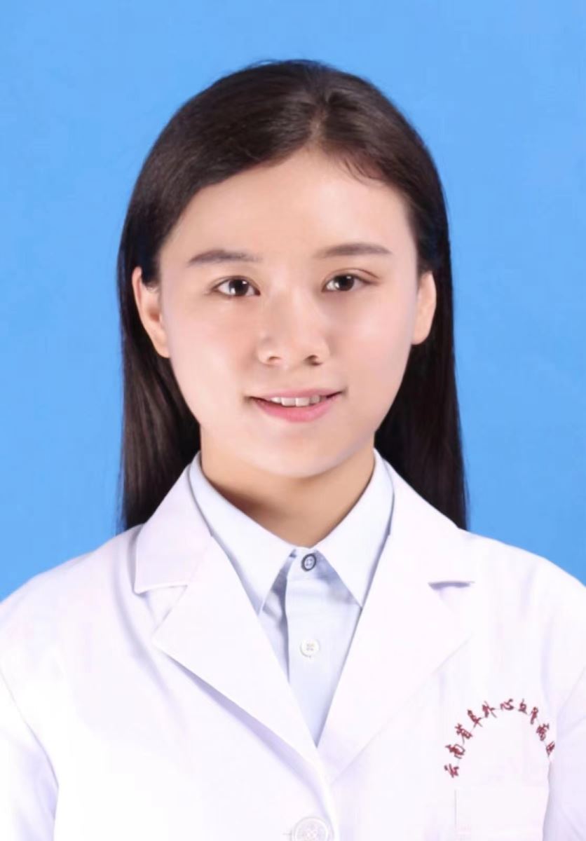 何姗姗